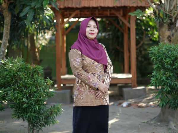 Nining Setyo Mulyati, S.Pd